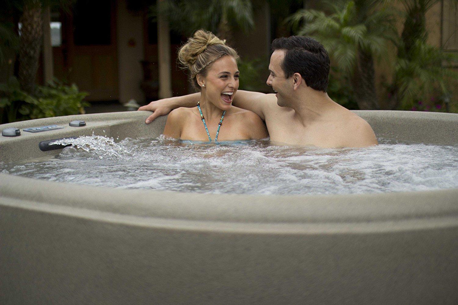 Review Of Lifesmart Rock Solid Luna Spa Hot Tub With Plug And Play Operation